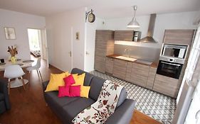 Sloan Square Apartment Bmyguest